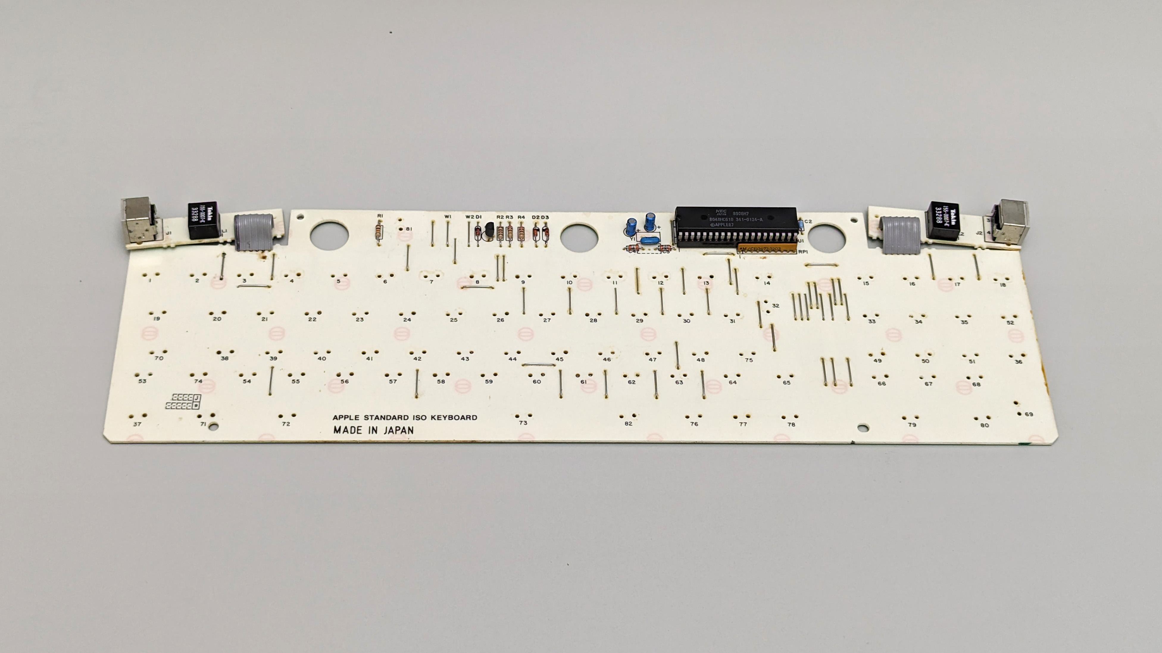 1989_apple_m0118_-_german_pcb1.jpg