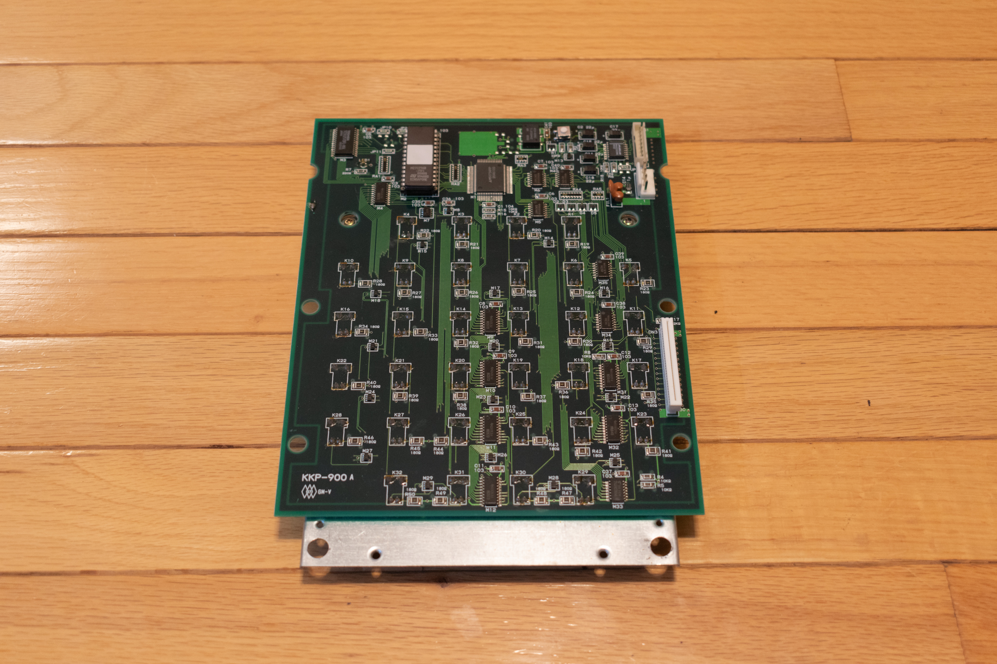 48g9995_pcb_assembly_back.jpg