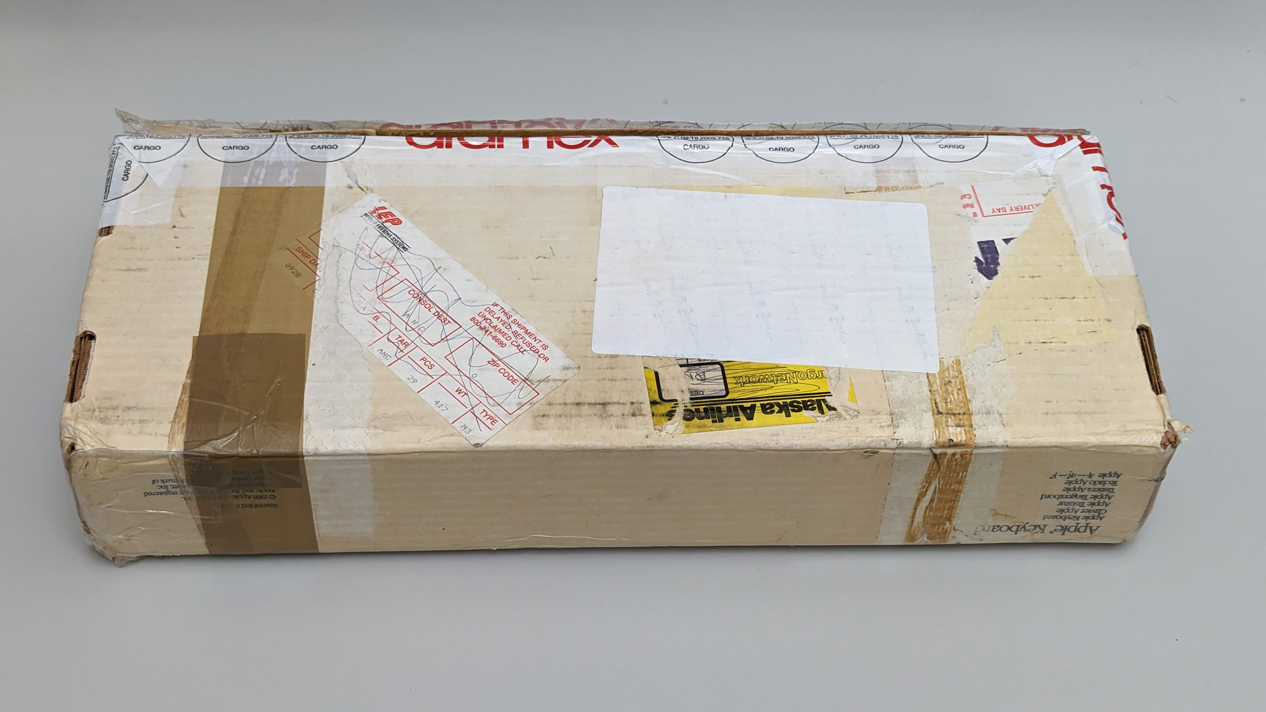 1990_apple_m0116_-_us_box2.jpg